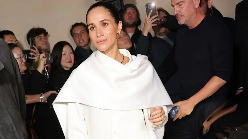 Meghan Fox surprise appearance at Fashion Week in Paris