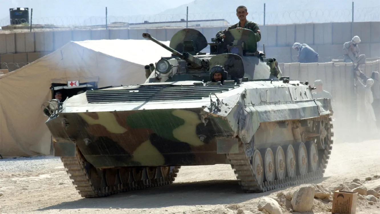 Heavy Border Clashes Erupt Between Afghan and Pakistani Forces