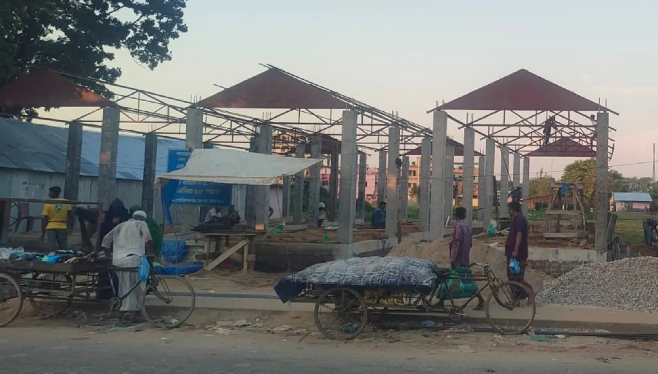 Crores of takas worth of smallholding trading under the guise of hat and bazaar development in Chhatak, fear of conflict