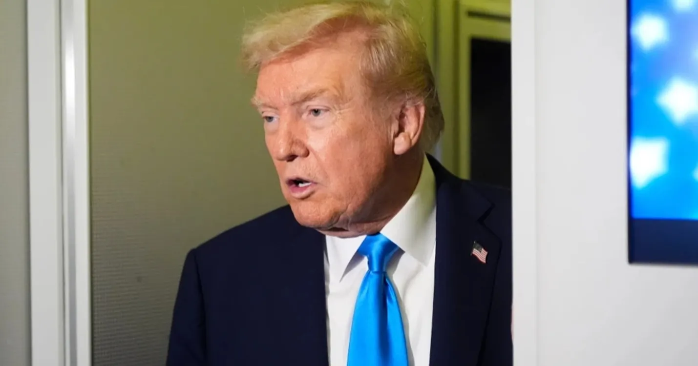 Trump Vows Extra 10% Tariff on Canadian Imports