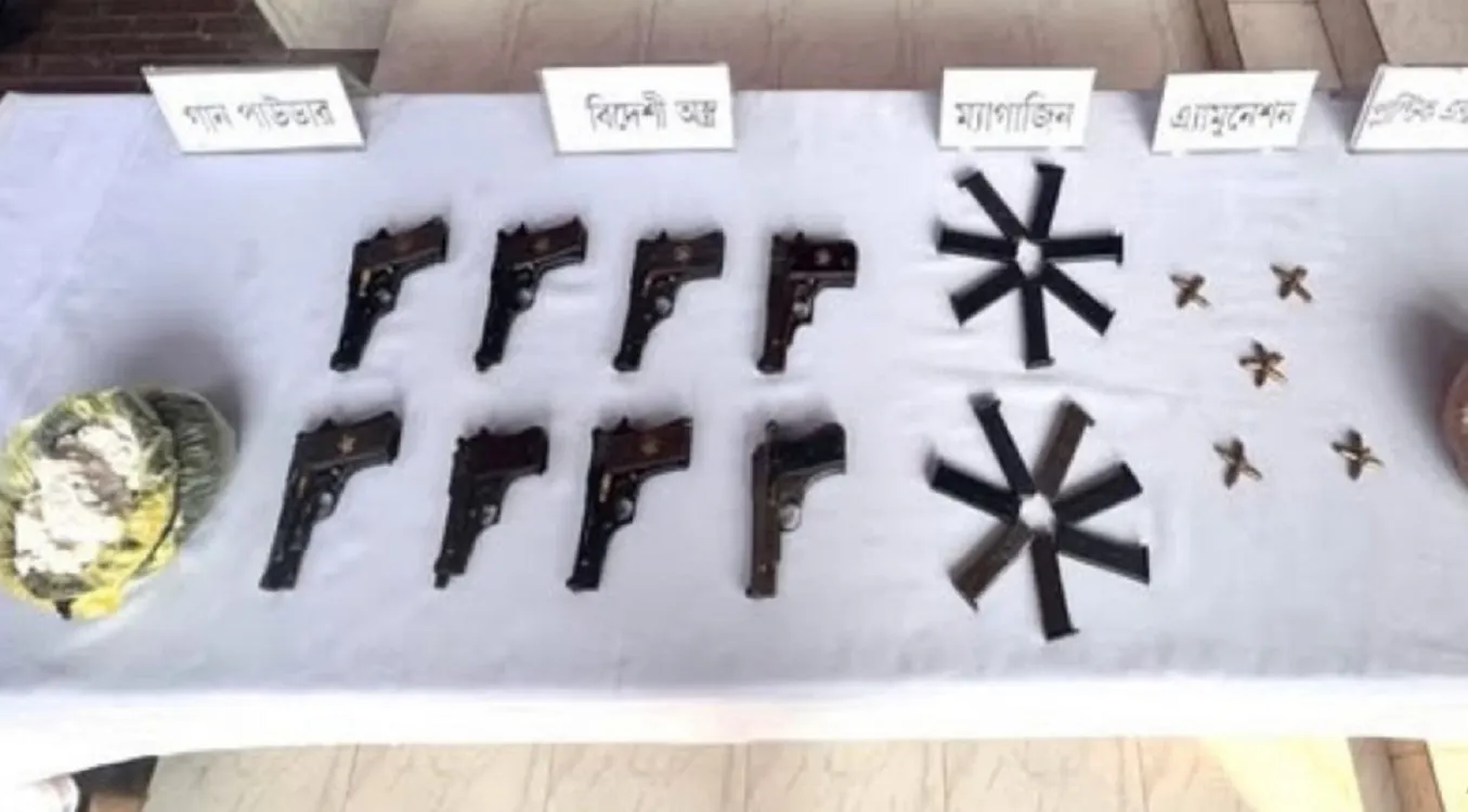 Bangladesh Army Seizes Firearms, Explosives on Dhaka-Rajshahi Train : Photo ISPR
