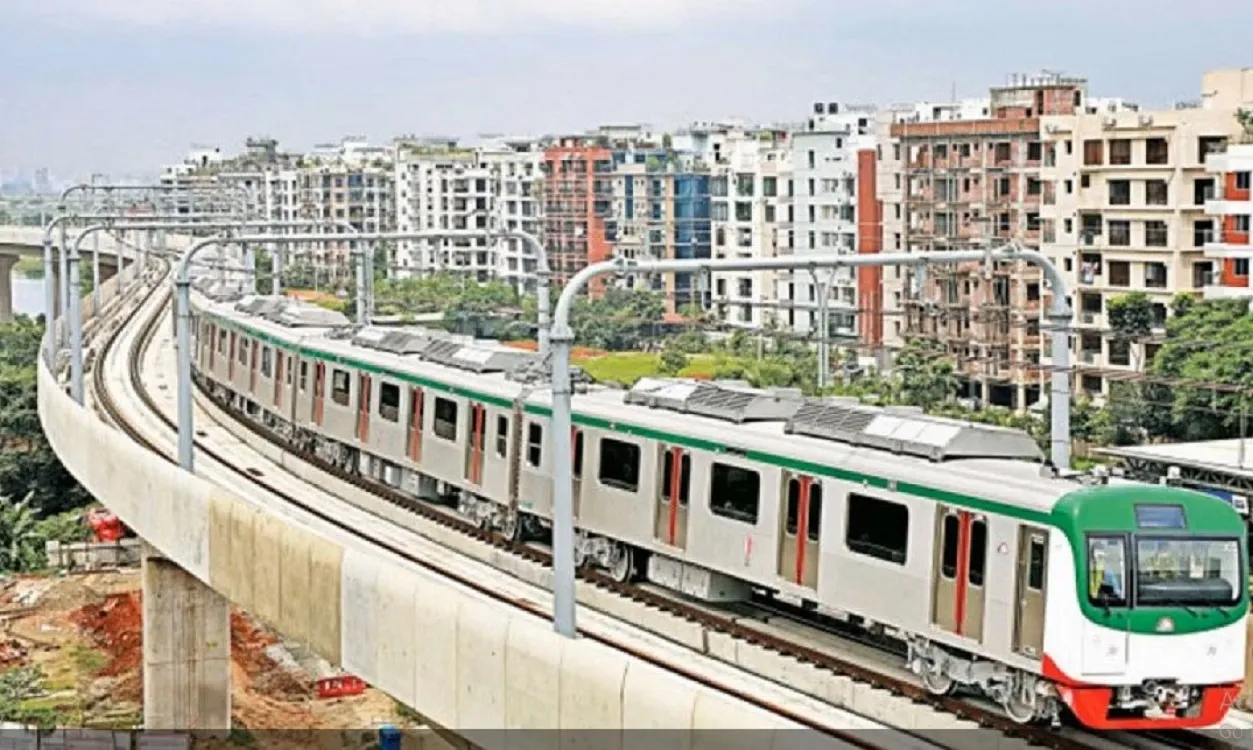 Metro rail service between Uttara and Agargaon is set to resume today after a fatal accident at Farmgate led to a full suspension.  Photo Collected