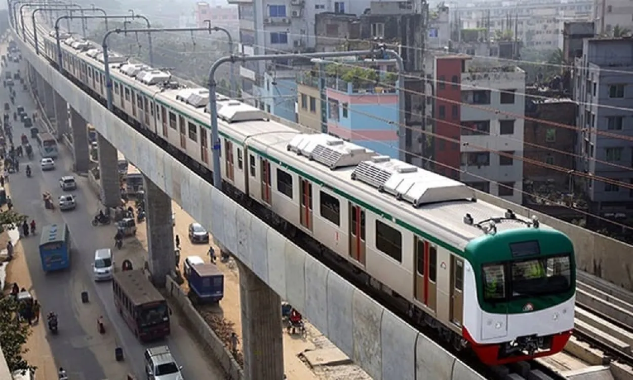 Engineers Install Replacement Metro Rail Bearing Pad at Farmgate: Photo collected