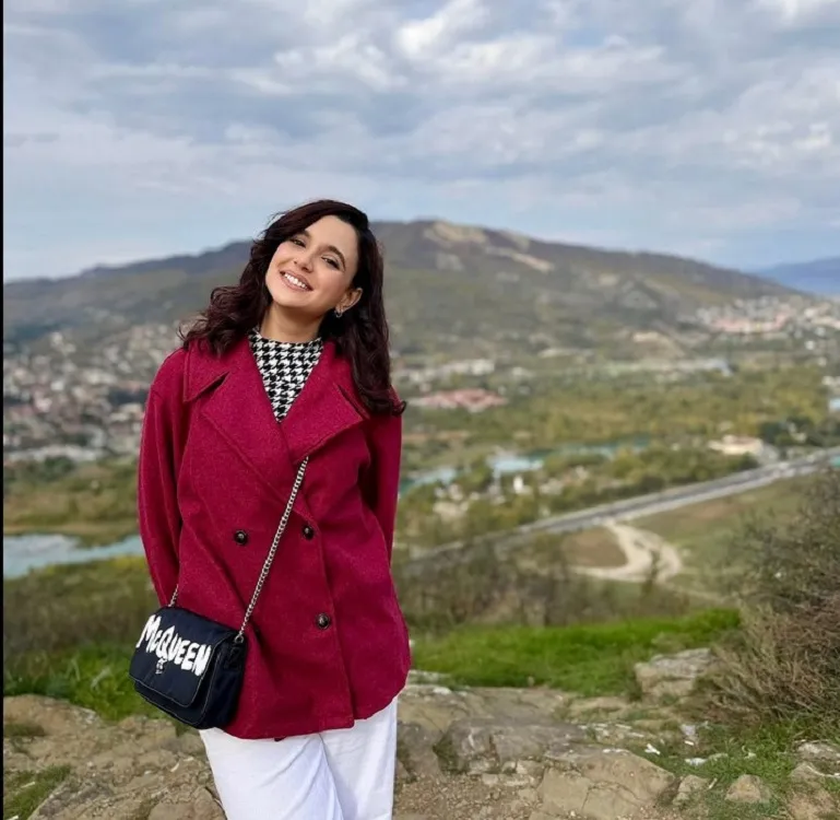 Sabila Nur : Social Media post