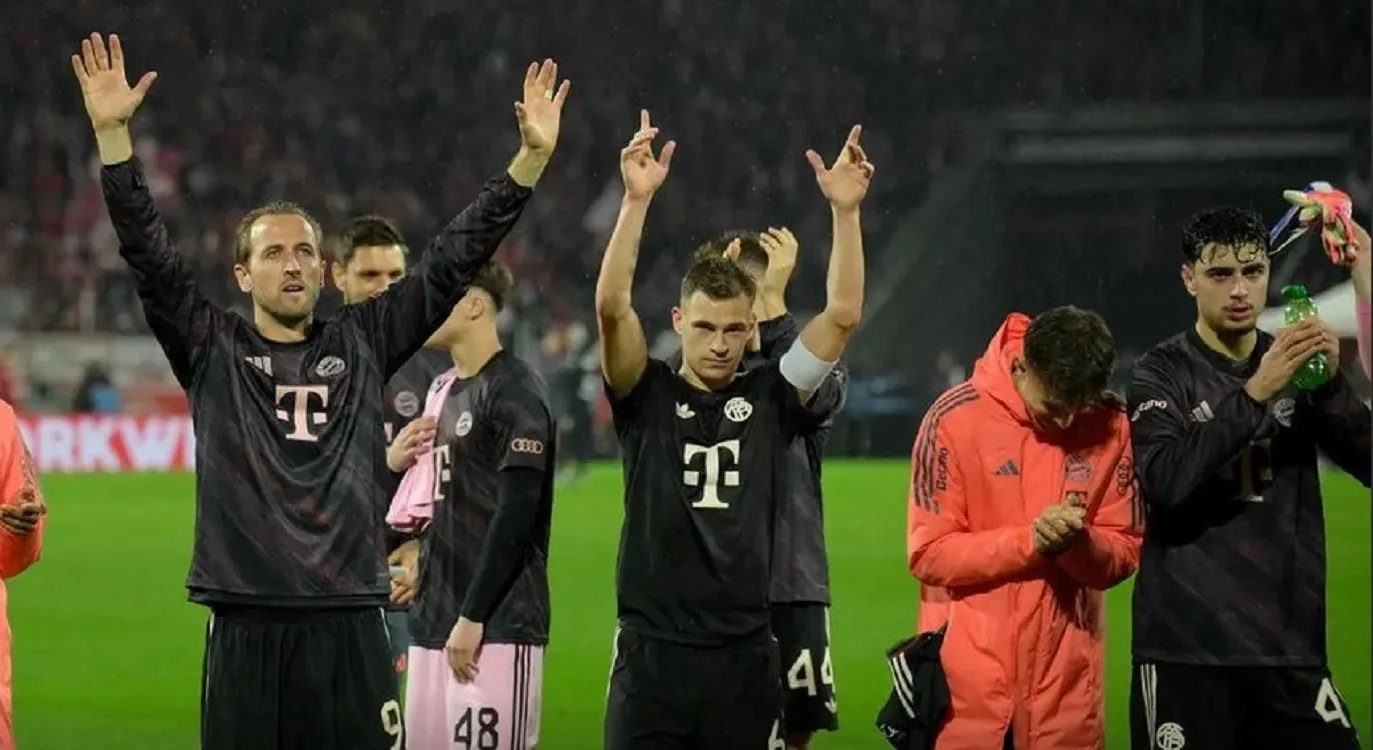 Kane's Double Powers Bayern to Record European Start