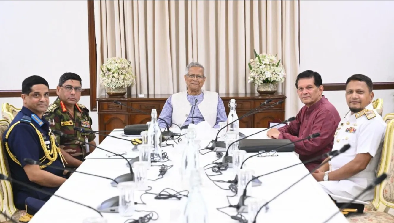 Armed Forces Chiefs confirm full readiness for upcoming election duties: Photo PID