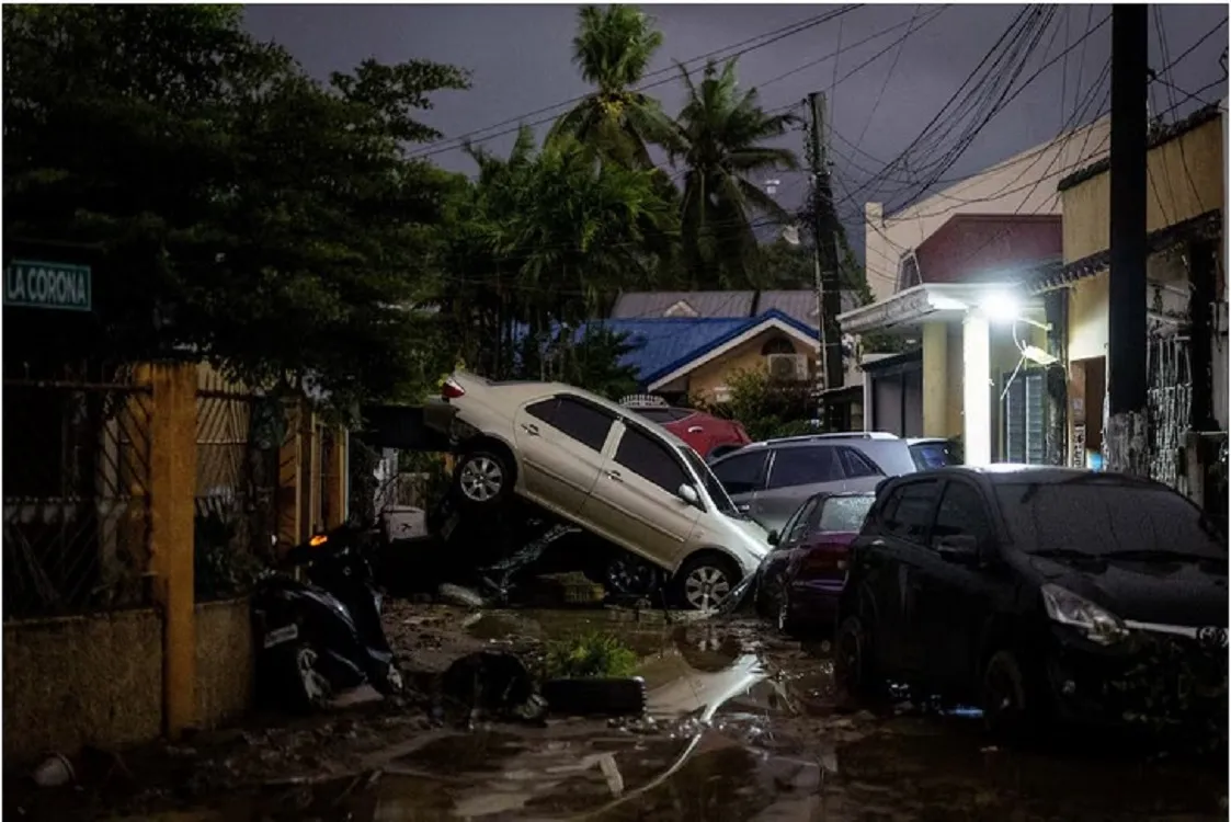 Typhoon Kalmaegi: Philippines Death Toll Rises to 140+ as Storm Hits Vietnam