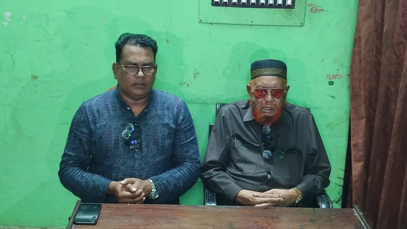 Anwar-Hira on a single stage:  A movement for a local candidate