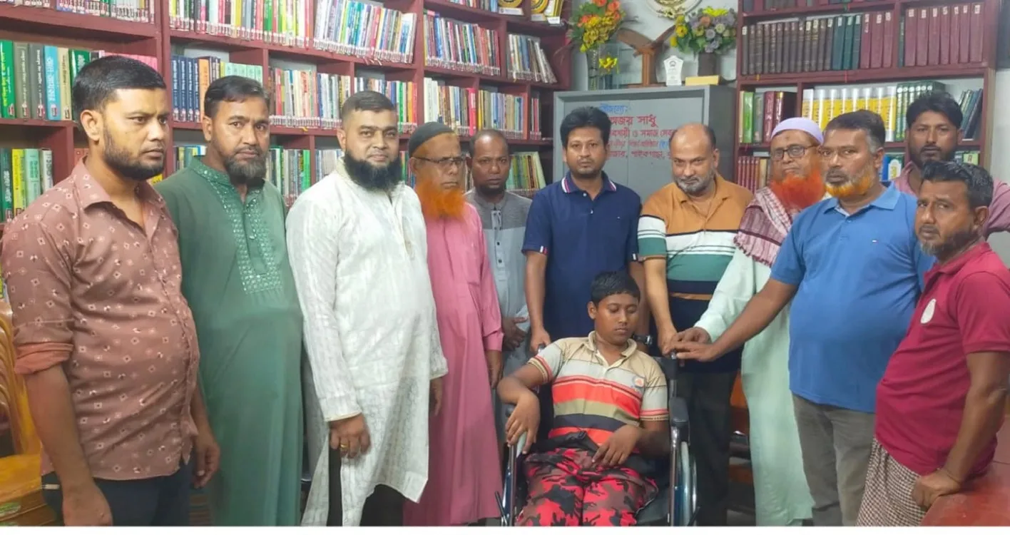 The wheelchair was donated by Haridaskati Adarsh Library and Adarsh Foundation.