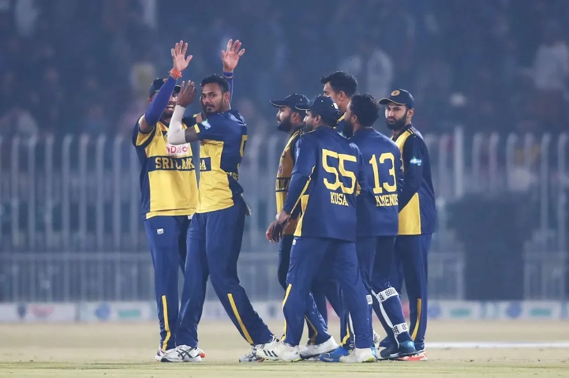 Sri Lanka beat Pakistan by 6 runs in a tense T20I