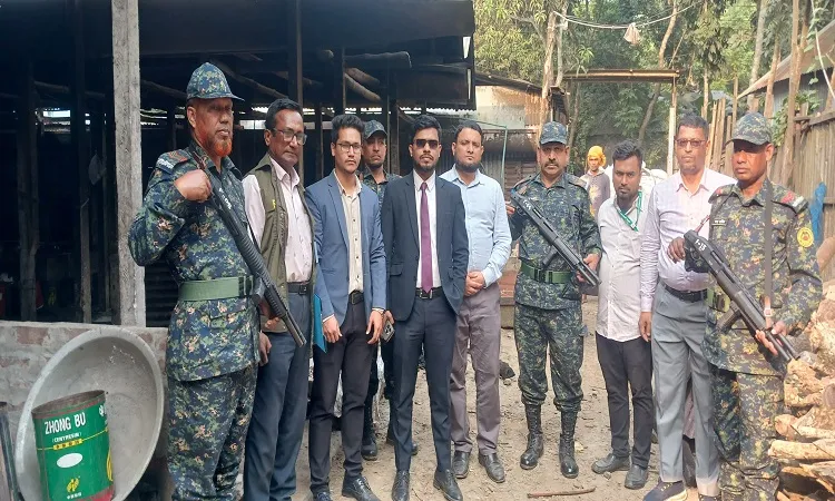 Mobile court at factory in Faridpur, 6,500 kg of adulterated jaggery seized, sealed