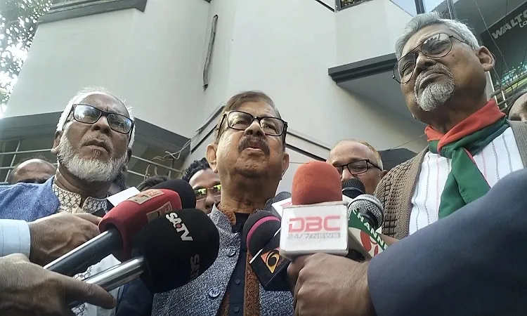 Nagorik Oikya President and former VP of DUCSU Mahmudur Rahman Manna told reporters during the inauguration of Nagorik Oikya's district office in Kurigram: Photo Ronzina Karim Khushi, Kurigram Correspondent