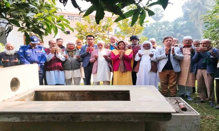 Lohagara Liberation Day was celebrated in Narail on December 8 with flag hoisting and a discussion meeting. Officials and freedom fighters paid tribute to Shaheed Habibur Rahman.
