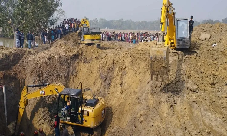 Rescue efforts continue for two-year-old Sazid, who fell into a 30-foot abandoned tube-well shaft in Rajshahi's Tanore upazila.