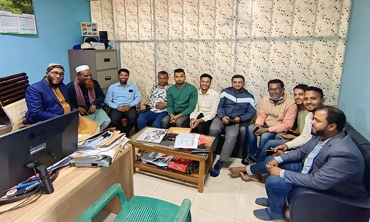 The meeting was held at 2 pm on Thursday at the temporary office of Shantiganj Press Club: Photo Sohel Talukder