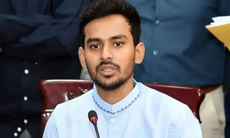 Asif Mahmud is an independent candidate