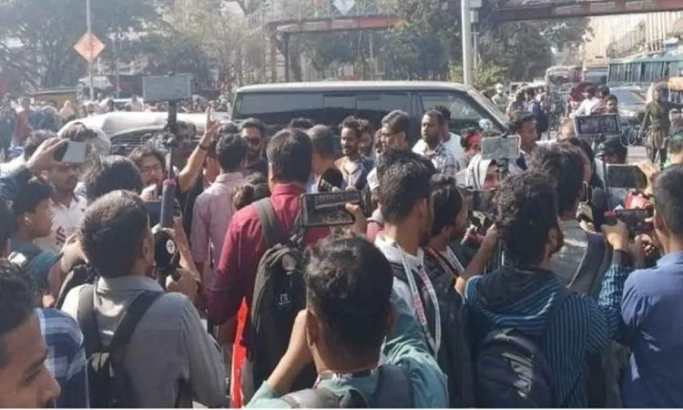 Shahbag blockade demanding resignation of Home Affairs Advisor