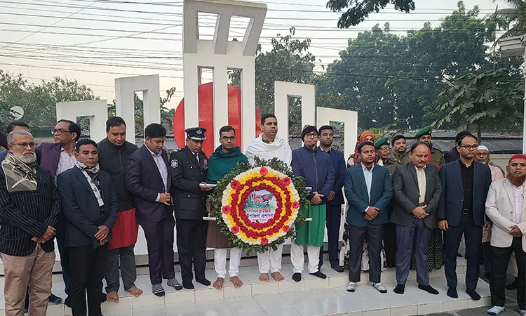 Victory Day celebrated with due dignity in Phulbari
