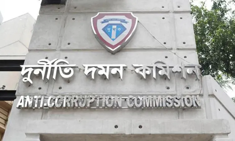 ACC Files Case Against S Alam, 35 Others Over Tk2,032 Crore Janata Bank Loan Scam