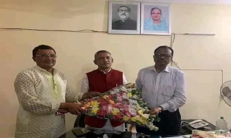 Awami League leader Sohel files nomination papers for Lakshmipur-4 constituency
