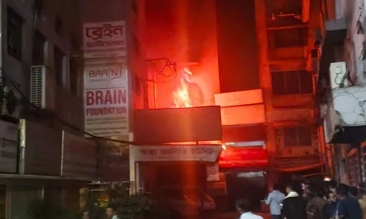 Protesters vandalised and set fire to Udichi Shilpigosthi's Dhaka office in Segunbagicha on Dec 19.