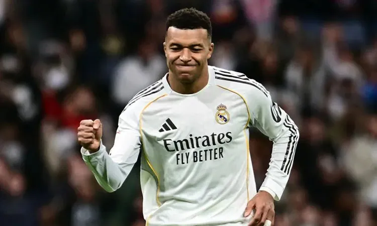 Mbappé Matches Ronaldo’s 59-Goal Landmark as Real Madrid Top Sevilla