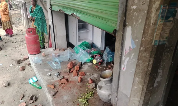 Violence Errupts in Lohagara: 3 Injured, 12 Houses and Shops Looted in Group Clash