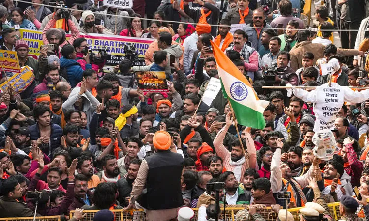 VHP and Bajrang Dal protest at the Bangladesh High Commission in Delhi following the lynching of Dipu Das.