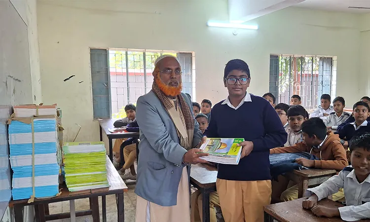 New books in the hands of students in Pabna