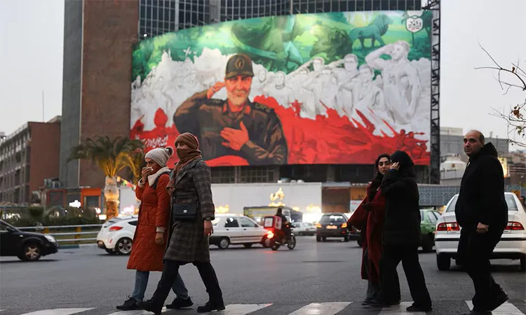 Trump Warns Iran of Intervention as Deadly Protests Spread