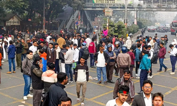 Tejgaon College Students Block Farmgate Demanding Justice for Classmate