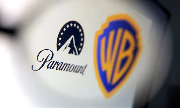 Paramount and Warner Bros logos: Photo collected