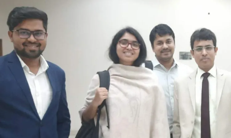 Jara will contest the election as an independent candidate: Photo collected