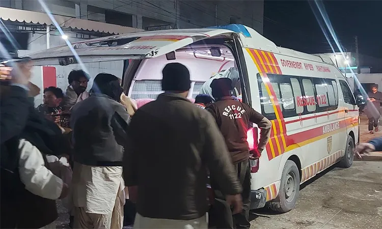 Suicide Bomber Kills 7, injures 25 at Northwest Pakistan Wedding