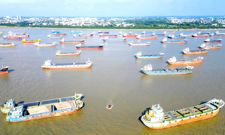 Chattogram Port Slows Unloading of Consumer Goods Ahead of Ramadan