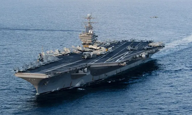 Abraham Lincoln aircraft carrier in the Arabian Sea: Photo collected