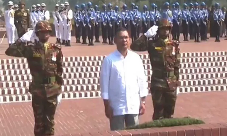 Prime Minister pays tribute at Memorial