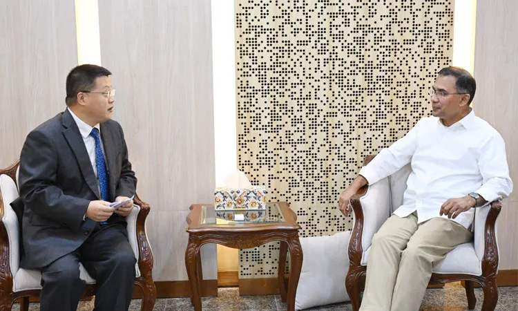 Chinese Ambassador Yao Wen met Prime Minister Tarique Rahman at the Bangladesh Secretariat: Photo PMO