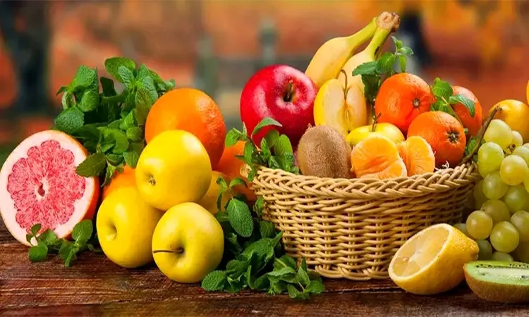 High Prices Dampen Ramadan Spirit in Chattogram Fruit Markets