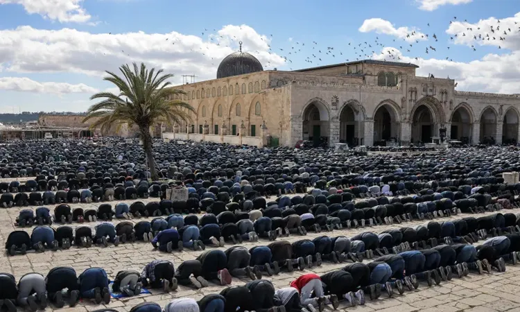 However, many Palestinians reported being denied entry even after presenting permits.