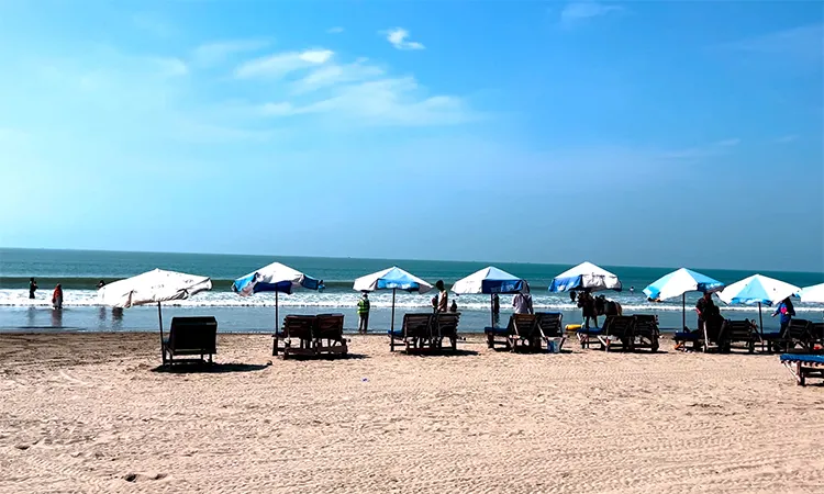 Cox’s Bazar Falls Silent as Ramadan Empties the World's Longest Beach