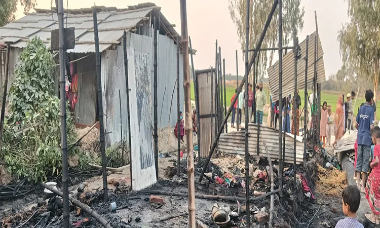 Fire guts family home in Nitpur