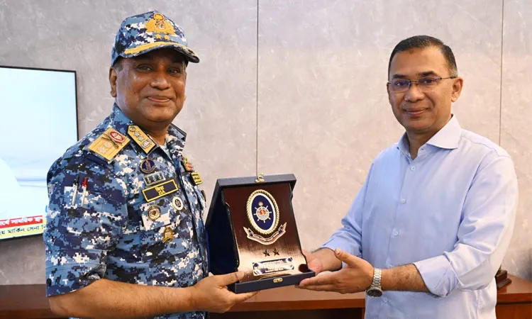 Prime Minister Tarique Rahman Meets Coast Guard Chief at Secretariat