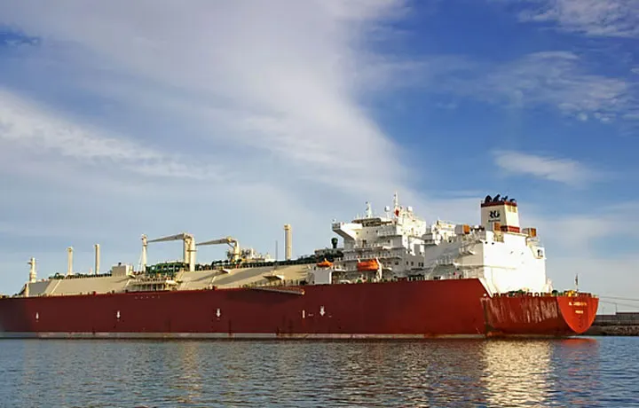 Port sources said the vessels had already crossed the strategic shipping route and were on their way to Bangladesh before tensions escalated on February 28.