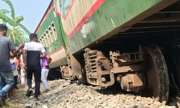 The directives were confirmed by the Prime Minister’s Additional Press Secretary, Atikur Rahman Ruman.