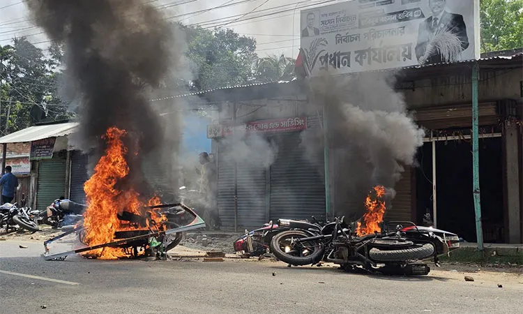 19 Detained After Clash Between Two BNP Groups in Ishwardi