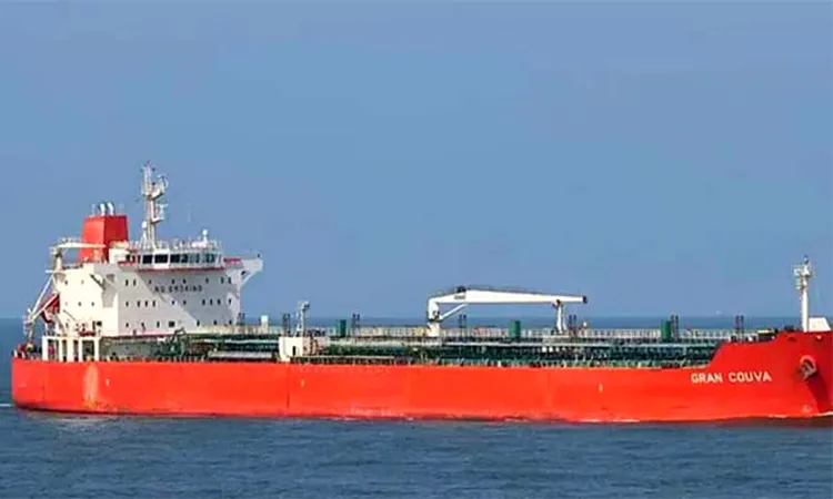 Oil Tanker Carrying 30,000 Tonnes Arrives at Chattogram Port