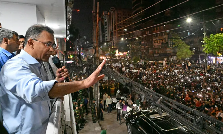 Prime Minister addressing a large gathering from the balcony of the BNP central office in Nayapaltan