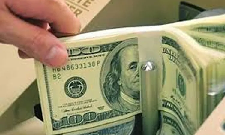 Remittance Hits $3.33 Billion in March, Boosts Bangladesh Reserves