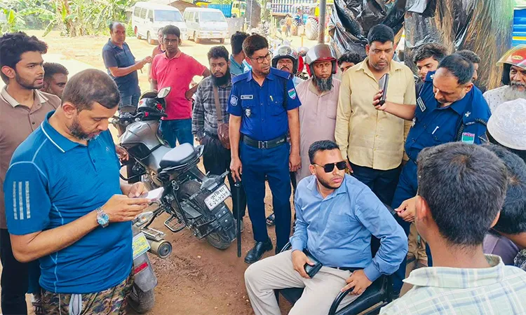 Mobile Court Fines Motorcyclists in Bheramara